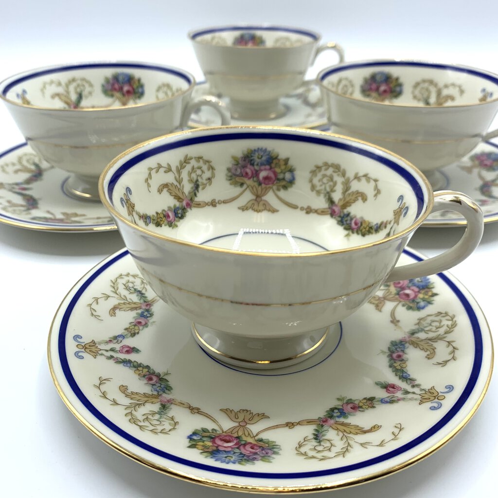 Antique Haas & Czjzek “La Boheme Blue” Teacup and Saucer Set of 4 /hg