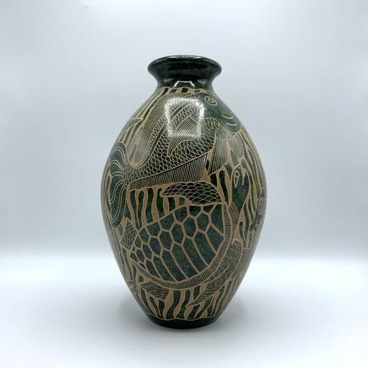 Gutierrez Nicaraguan Etched Art Pottery Vase /hg