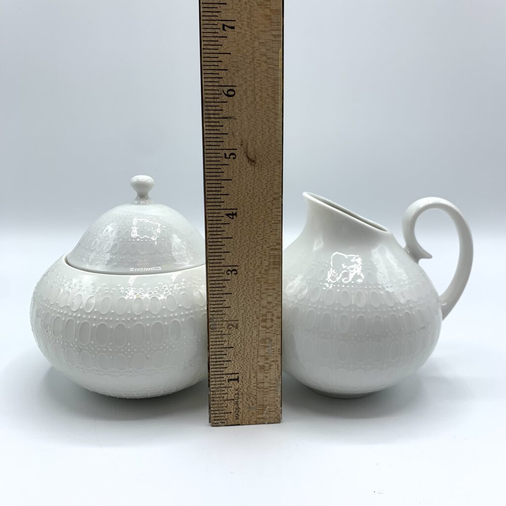 Vintage Mid-Century Bjorn Wiinblad Rosenthal “Romance White” Sugar and Creamer Set /hg