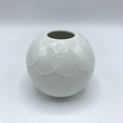 Vintage Mid-Century Bjorn Wiinblad Rosenthal White Lotus Sphere Vase /hg