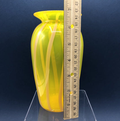 Jud Scott Hand Blown Fine Art Glass Vase /b