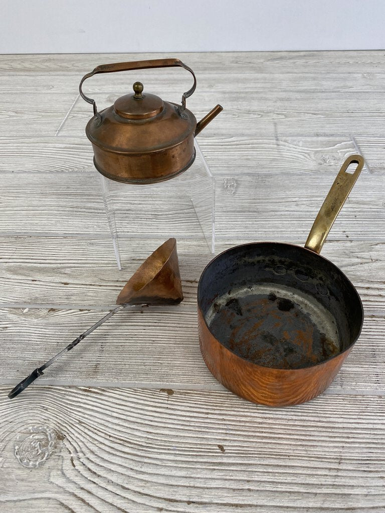 Antique Copper Kitchenware Mini Tea Pot/4.5” Saucepan/Funnel Ladle /rb