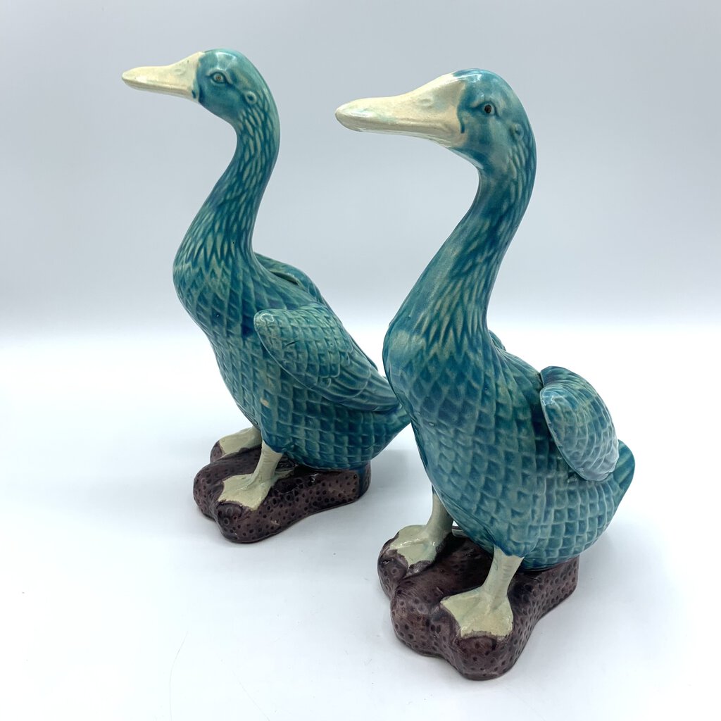 Vintage Japanese Turquoise Glazed Kangxi-Style Figural Duck Pair /hg