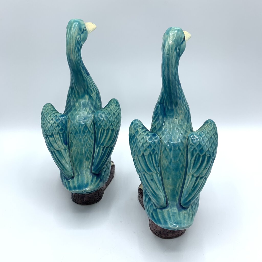 Vintage Japanese Turquoise Glazed Kangxi-Style Figural Duck Pair /hg