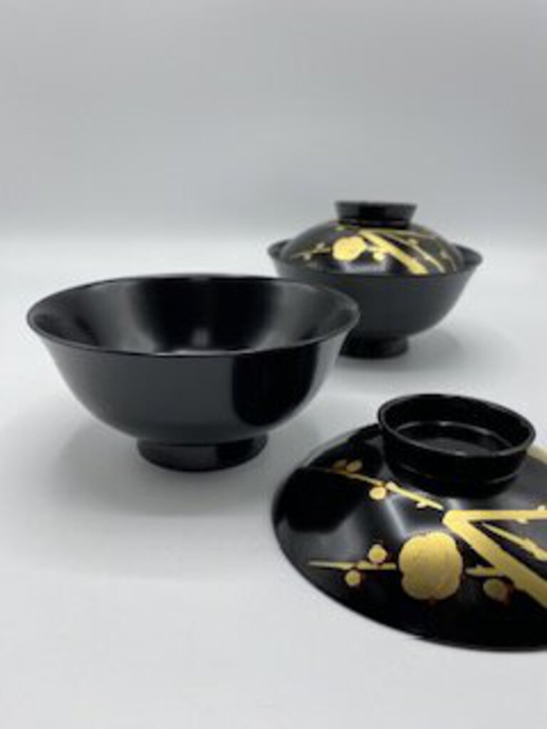 Vintage Japanese Black & Gold Lacquer Rice/Soup Bowls w/Lids Set of 2 /ro