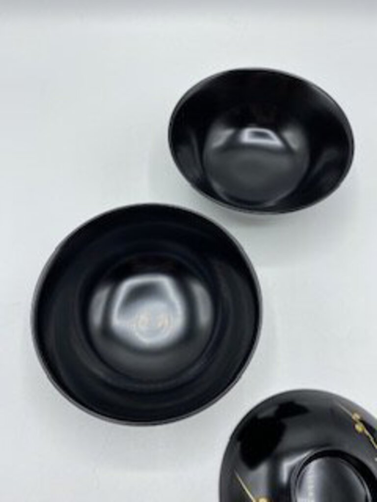 Vintage Japanese Black & Gold Lacquer Rice/Soup Bowls w/Lids Set of 2 /ro