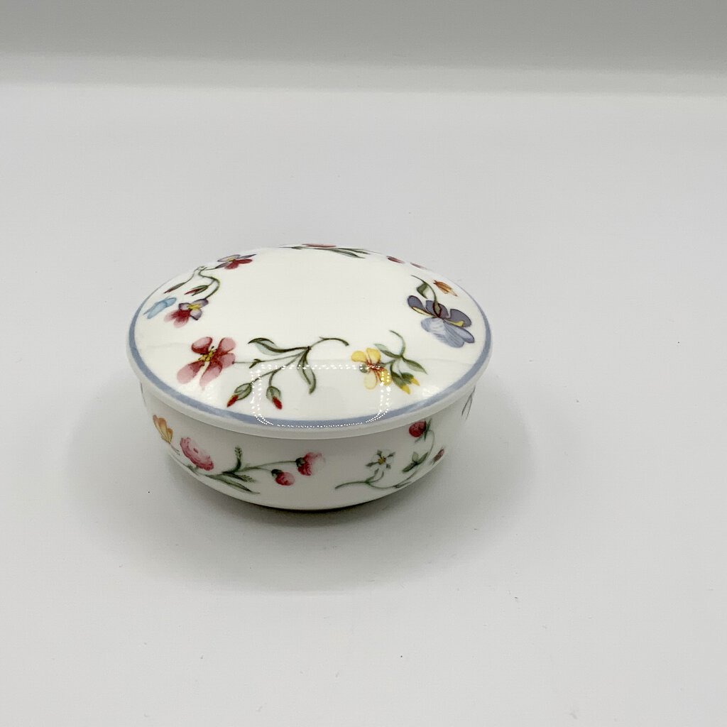 Villeroy & Boch 1748 Germany Mariposa Bone China Trinket Box /ah