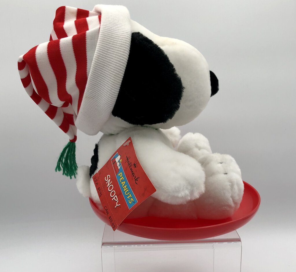 Vtg Hallmark Peanuts Plush Snoopy on Saucer Holiday Toy /b