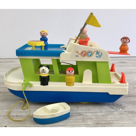 1972 Fisher Price Happy Houseboat w/ Accessories /b